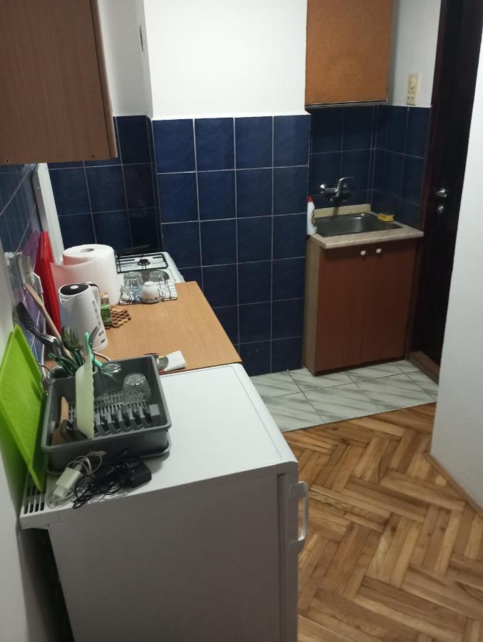 Airport Md Rooms Belgrado Exterior foto